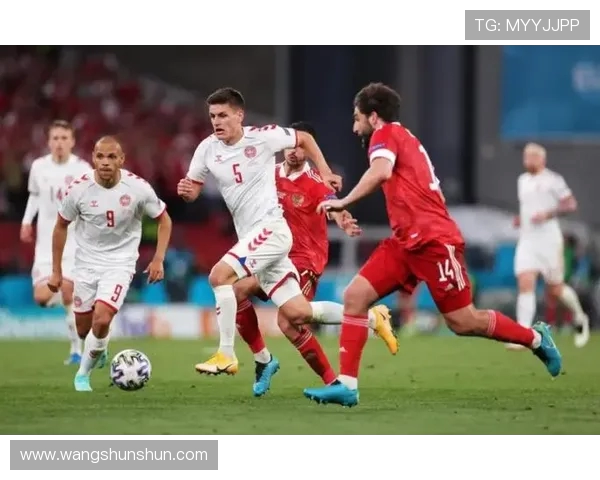 深圳羽毛球队在世界杯预选赛中以99分稳居积分榜首位 深圳羽毛球队在世界杯预选赛中以99分稳居积分榜首位