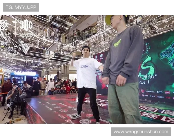 西安街舞队荣获全国街舞比赛经验排行榜第三名的辉煌成就 西安街舞队荣获全国街舞比赛经验排行榜第三名的辉煌成就