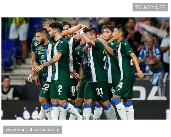 中国与菲律宾足球比赛技术统计全面分析与对比探讨 中国与菲律宾足球比赛技术统计全面分析与对比探讨