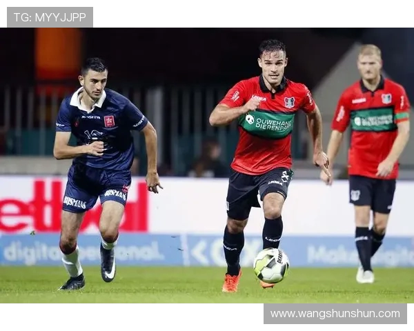 多德勒支与鹿斯巴达激战正酣谁能在这场较量中笑到最后